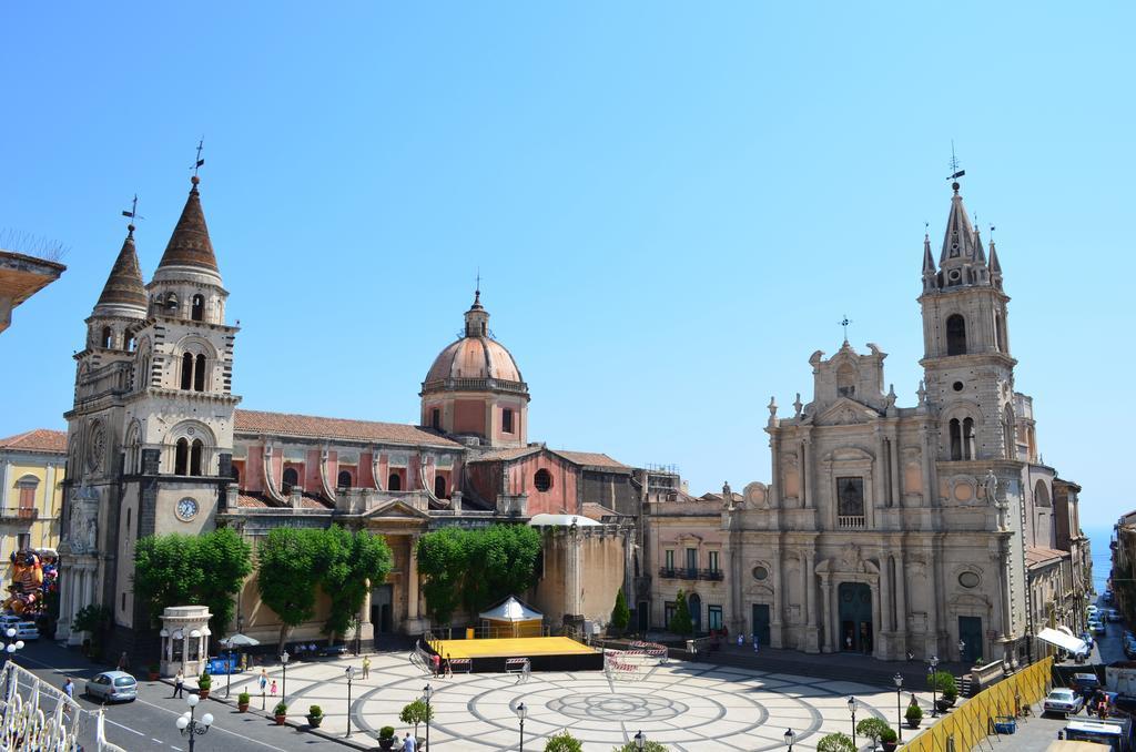Appartamenti Piazza Duomo Acireale Zimmer foto